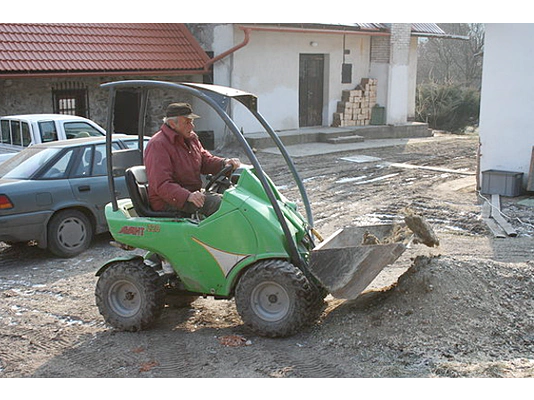 AVANT 220 Ing. Jozefa Mareša